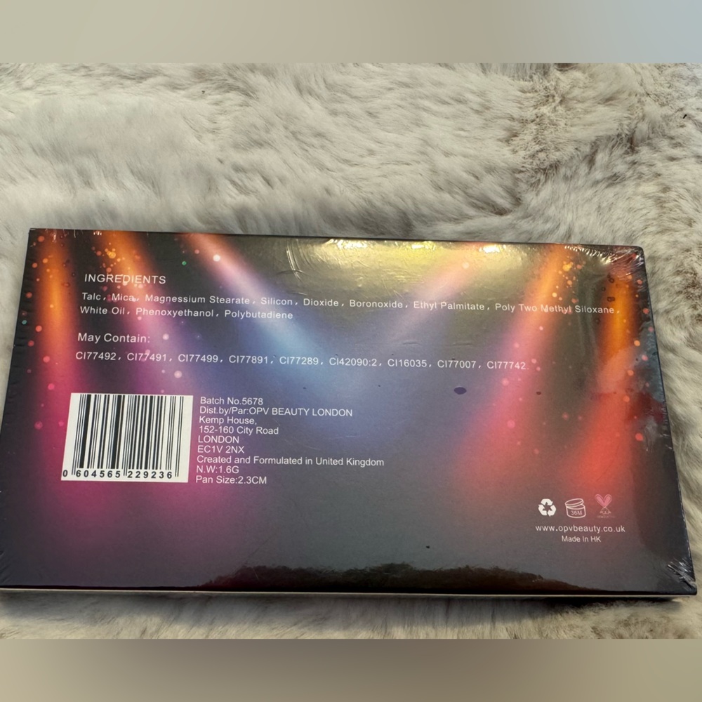 OPV Spotlight Multicolor Eyeshadow Palette - SEALED